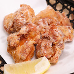 屋台居酒屋 大阪 満マル - 自家製！鶏の唐揚げ