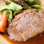 屋台居酒屋 大阪 満マル - サーロインステーキ