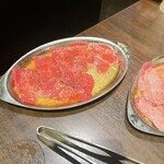 炭火焼肉 牛牛 - 