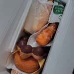 ミスタードーナツ - 6個買いました