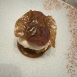 CYCLE by Mauro Colagreco - ヘーゼルナッツ