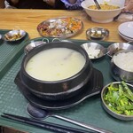 韓国料理ポチャ クァンジャン市場 - 