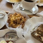 Rosé - キャラメルナッツマフィン