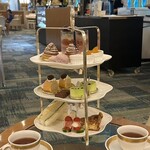 ロビーラウンジクリスタルムーブメント - 