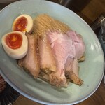 いかれたヌードル フィッシュトンズ - 