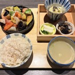 鉄板焼 鶏料理 かしわ - 