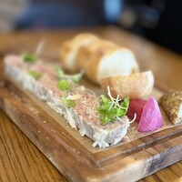 レストラン ラ・マーレ - 自家製 イベリコ豚、白レバー、砂肝のパテドカンパーニュ