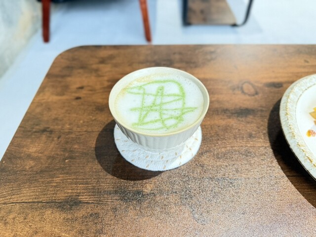 DOG CAFE MACRO photo 2