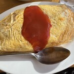 松屋食堂 - 卵の焼き加減が絶妙。正しいオムライスのお手本。