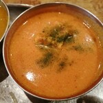 グルガオン - マイルドカレー（ジンガマサラ・海老カレー・トマトクリーミーソース）