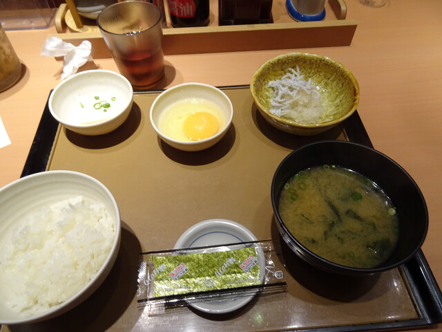 Yayoi Ken Nara Eki Ten photo 3