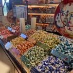 Lindt Chocolat Boutique & Cafe Karuizawa Purinsushoppingupurazaten - 
