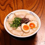 金澤濃厚中華そば 神仙 - 