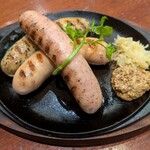 ブッチャー・リパブリック 横浜赤レンガ シカゴピザ＆ビア - 