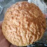 Bon Matin - 黄金色のメロンパン（１６２円）