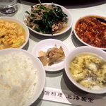 上海餐室 - 本日のランチ（3品1050円）