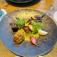 MIDO RESTAURANT PIC NIKA - 