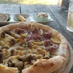 かねよ食堂・カフェ・アートスタジオ - 