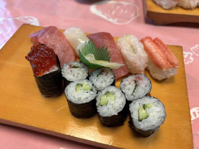 鮨信 登米市 | 新鮮な寿司が味わえる地元の寿司店