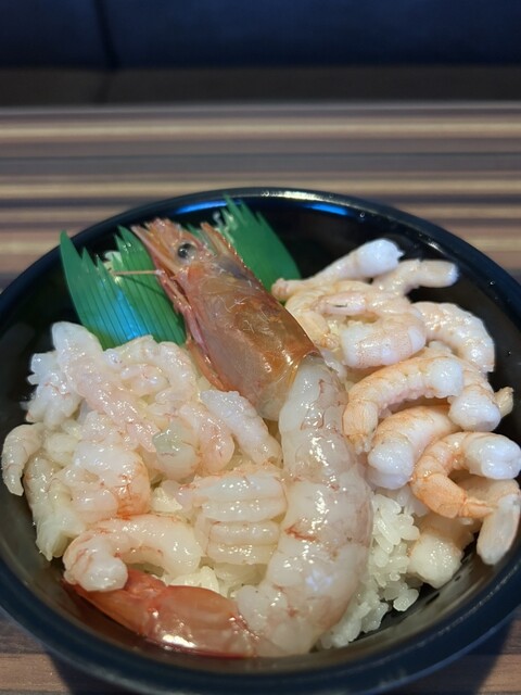 魚丼 福島店 - 福島（阪神）/海鮮丼 | 食べログ