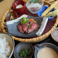 ダイナミックキッチン＆バー 響 カレッタ汐留店  - 