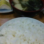 好 - ご飯も普通でてんこ盛り。因みに大盛りOK
