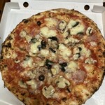 ラ ピッツェリア ダ ニーノ - カプリチョーザ