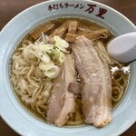 万里 - 手打ちラーメン　　¥800.-