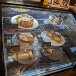 あひる菓子店 - この日のおやつ✨️ほか、プリンもモンブランもあり♪