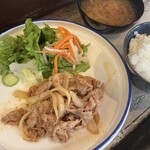 居酒屋もくもく - ボークケチャップ&グリーンサラダ&大根のなます