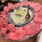 舌與Harami 肉猿 - 