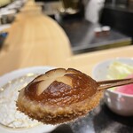 京都御所南 串かつ凡 - 椎茸の裏にインカのめざめと合体させた珍しい一品。インカ部分だけ衣が付いています。インカ⁈やはりかなり食材に凝っておられます。勿論美味い！