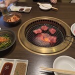 焼肉市場うまうま - 