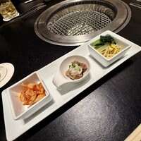 焼肉専科 肉の切り方 日本橋本店 - 