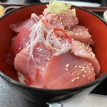 みなと市場 小松鮪専門店 - 