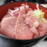 みなと市場 小松鮪専門店 - 