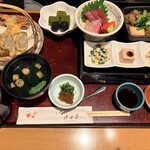 月日亭 - 