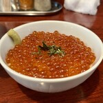 楽観 - イクラ丼500円