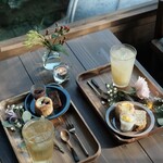 GAFLO CAFE by Flower FIELD