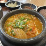 PLE: EATING LOUNGE - 