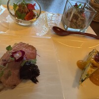 la mura 神戸会下山 - 前菜は発酵料理となこと。ザクザク食べる穀物サラダが特に美味しかったです。