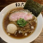 中華そば 幻六 - 醤油そば　900円　味玉　150円