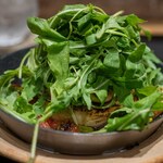 わいん食堂 Chez とし - 2025.10 カマンベールチーズと黒いちじくオーブン焼き（2,300円）