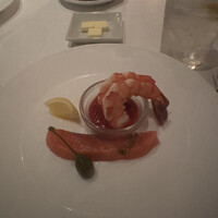 ロウリーズ・ザ・プライムリブ 恵比寿ガーデンプレイス店 -  ロウリーズ・ザ・プライムリブ 恵比寿ガーデンプレイス店 -