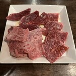 炭火焼肉ホルモン 美濃や - 