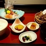 Kozakana Amochin - ちーいか天刺身定食
