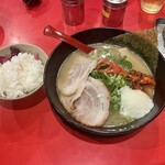特製ラーメン 大中 本店 - 