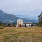 石臼挽き蕎麦香房 山の実 - 駐車場からの景色