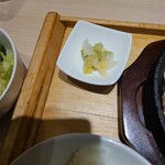豚ステーキ専門店 B - 
