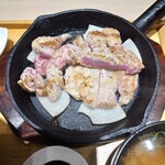 豚ステーキ専門店 B - 